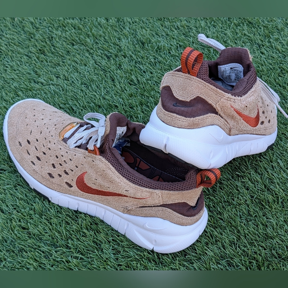 Nike Free Run Trail Dark Driftwood Brown Suede Men's 9.5 CW5814-200 VGC